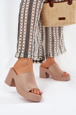 Sandał Klapki Model Omeisa 8338-273 Khaki - Step in style