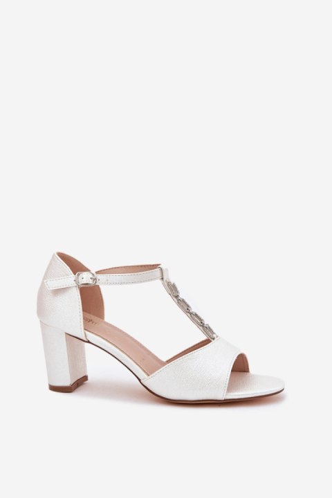 Sandały Model Triavera 24SD98-7148 White - Step in style Sandały Model Triavera 24SD98-7148 White - Step in style