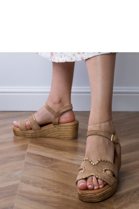 Sandały Model Lurisa X5-371 Beige - PRIMO Sandały Model Lurisa X5-371 Beige - PRIMO