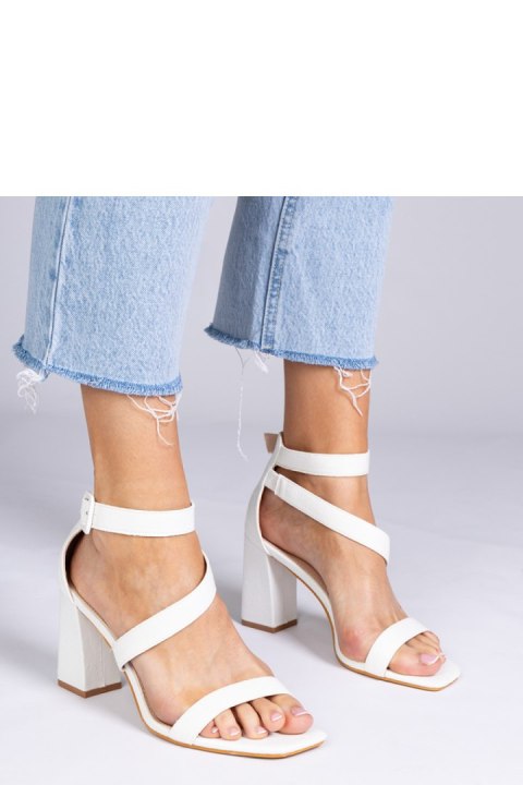 Sandały Model Runaz H8-283 White - PRIMO Sandały Model Runaz H8-283 White - PRIMO