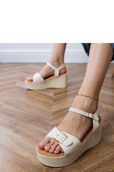 Sandały Model Sarni LOLO22 Beige - PRIMO Sandały Model Sarni LOLO22 Beige - PRIMO
