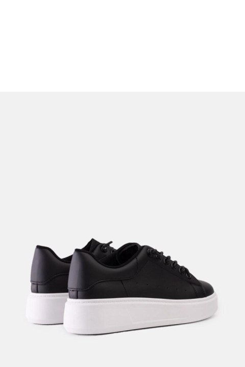 Czarne sneakersy z efektownym zdobieniem Asmait - Solea Czarne sneakersy z efektownym zdobieniem Asmait - Solea